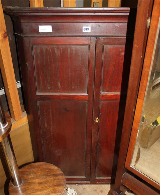 George III mahogany corner cupboard